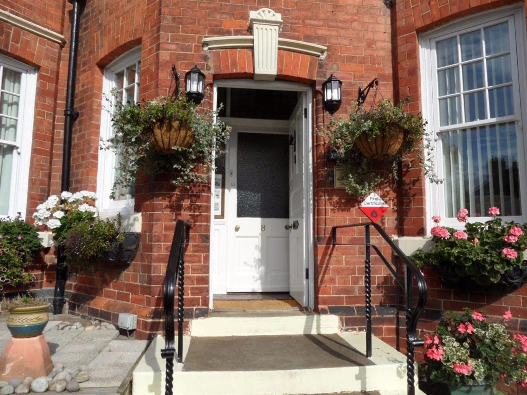 Glenora Guest House Whitby Exterior foto